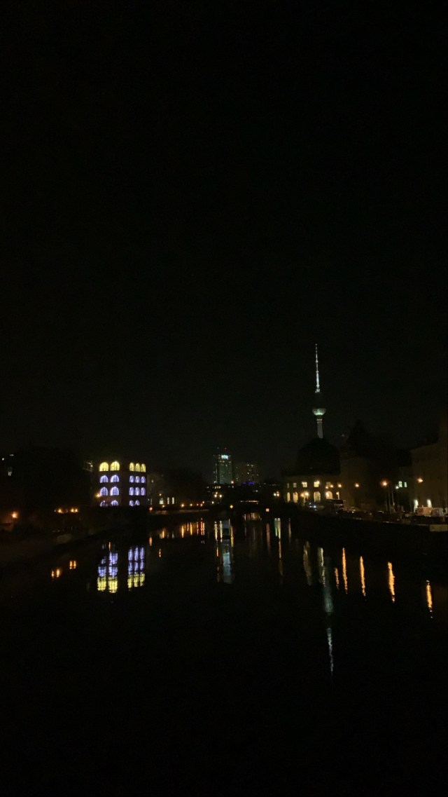 42AAF341-A67A-4C8F-B6D0-94AF9ADD2549